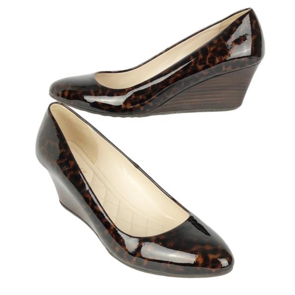 EUC Cole Haan Tali Luxe Patent Leather Wedge Pump in Tortoise Shell Size 9